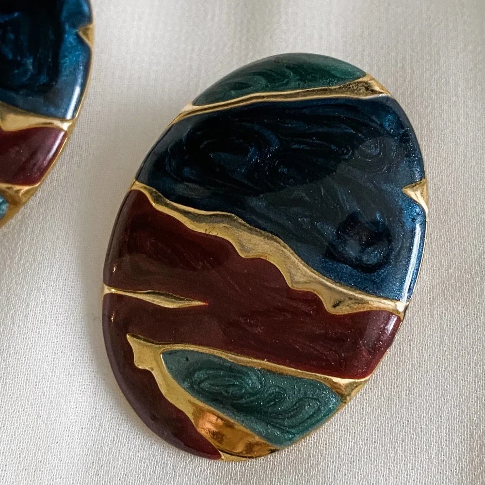 VTG 80s Oval Deep Blue Maroon Earrings